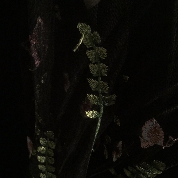 She + Sky Floral Embroidered Dress, Size L - Picture 6 of 8